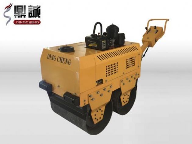 點(diǎn)擊查看詳細(xì)信息<br>標(biāo)題：DC-30C高配手扶式壓路機(jī) 閱讀次數(shù)：13102